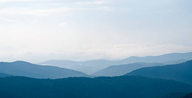 catena montuosa del blue ridge - great smoky mountains national park mountain mountain range north carolina foto e immagini stock
