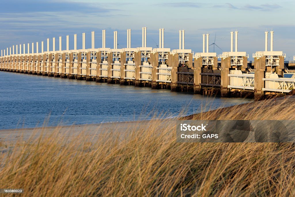 Bariery Oosterschelde Storm Przepięcia - Zbiór zdjęć royalty-free (Delta rzeki)