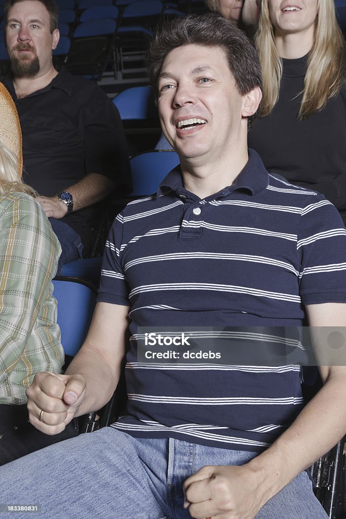 Sonriente Hombre en un estadio - Foto de stock de 20 a 29 años libre de derechos