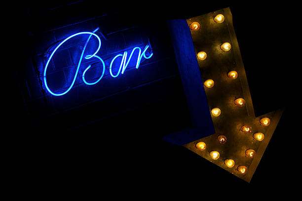 istock Neon Bar Sign with Old-Fashioned Bulb Arrow 183381951