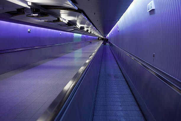 istock Airport Tunnel with Automated Walkway 183382578