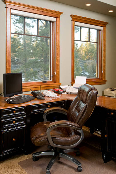 istock Office in residential home 183384071