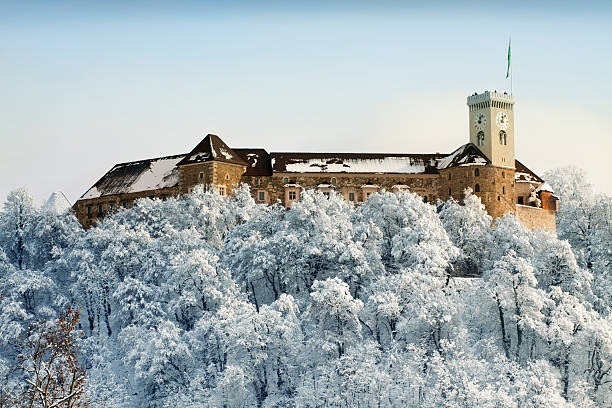 istock Ljubljana castle in winter 183384439