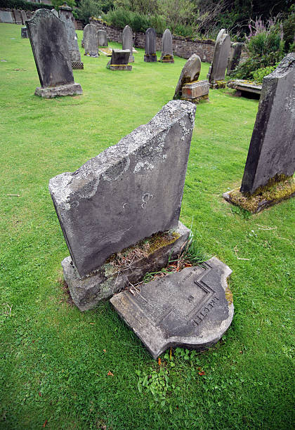 istock Cemetery tombstones 183384943