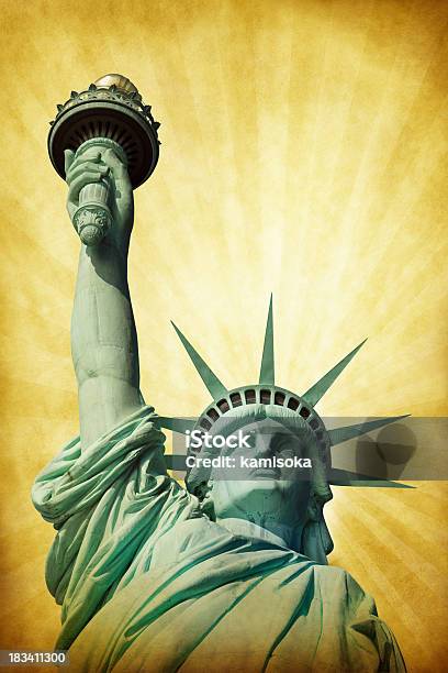 Grunge Estátua Da Liberdade - Fotografias de stock e mais imagens de Estátua da Liberdade - Cidade De Nova Iorque - Estátua da Liberdade - Cidade De Nova Iorque, Estilo retro, Estátua