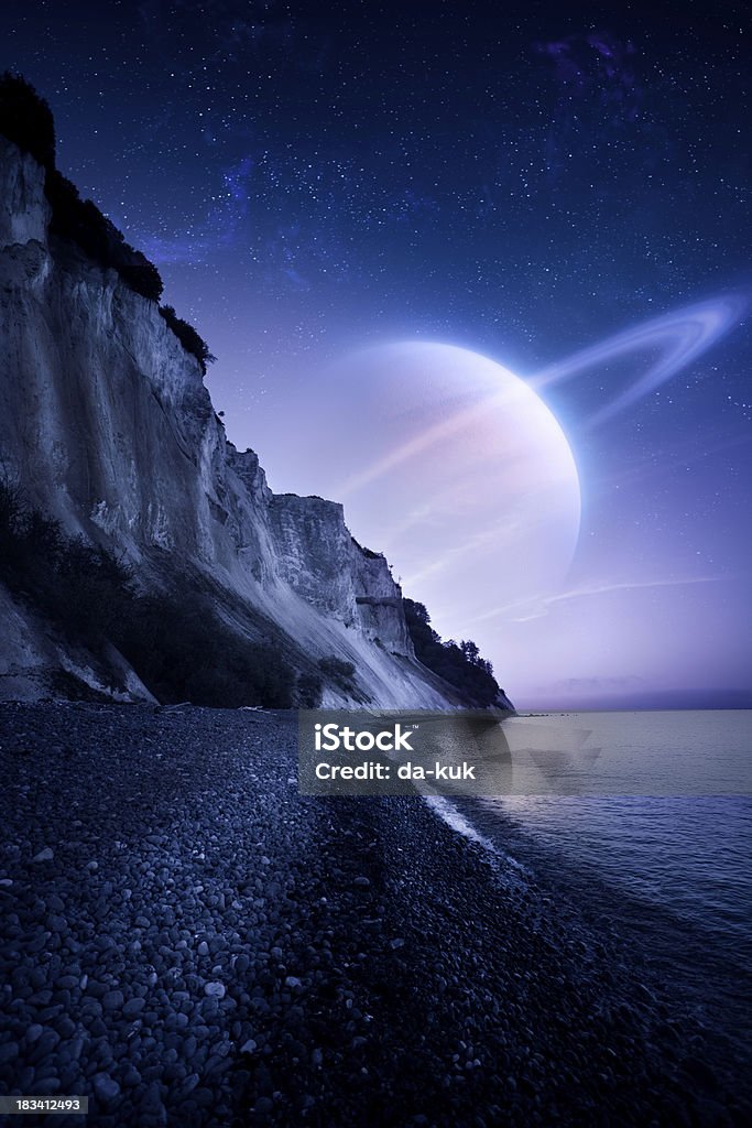 Night shot de las montañas y al mar - Foto de stock de Saturno - Planeta libre de derechos