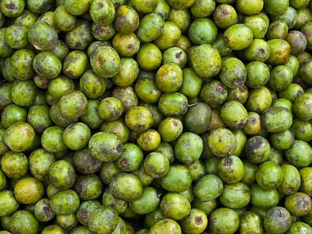 istock fresh green olives 183413424