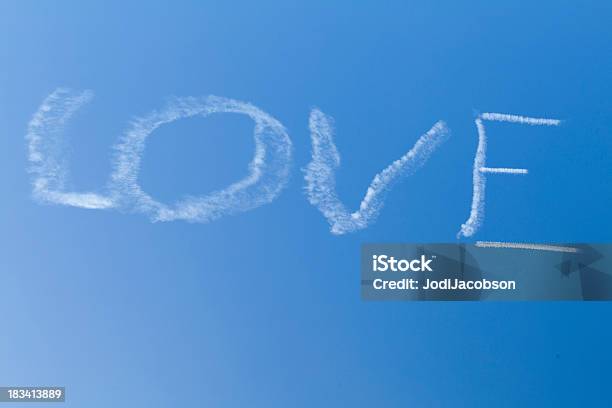 Foto de Amor Letras No Céu e mais fotos de stock de Letras no Céu - Letras no Céu, Abstrato, Amor