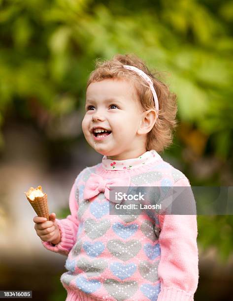 Foto de Paraísode e mais fotos de stock de 2-3 Anos - 2-3 Anos, Aluno de Jardim de Infância, Aspiração