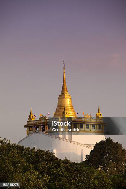 Golden Bergtempel In Bangkok Thailand Stockfoto und mehr Bilder von Asien - Asien, Bangkok, Berg