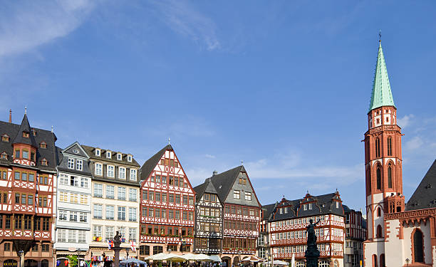 istock Frankfurt am Main Germany Romerberg Square 183423179