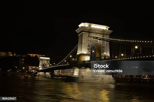 Ponte Da Cadeia Em Budapeste - Fotografias de stock e mais imagens de Budapeste - Budapeste, Capitais internacionais, Destino de Viagem