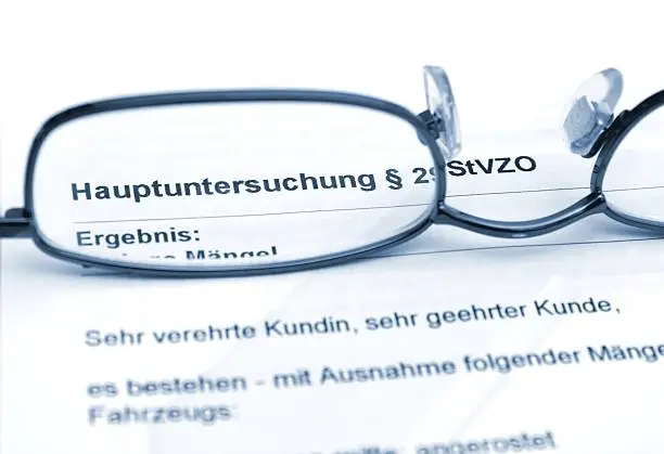 "Vehicle main inspection -Tüv, german document"