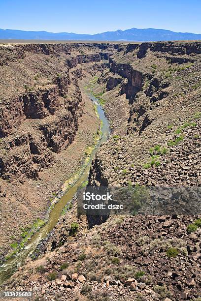 Photo libre de droit de Gorges Du Rio Grande Nouveaumexique banque d'images et plus d'images libres de droit de Abrupt - Abrupt, Beauté de la nature, Bleu