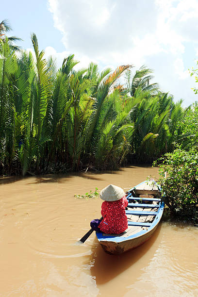 Vietnamese women, water taxi service