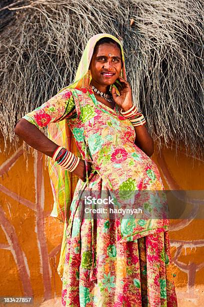 Беременные Индийская Женщина — стоковые фотографии и другие картинки Индия - Индия, Беременная, Женщины