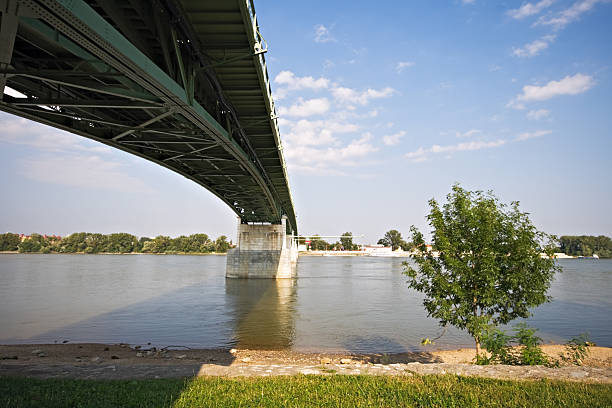 istock Metallic bridge on Danube in Esztergom 183430887