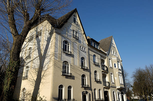 istock Two classic townhouses 183431718