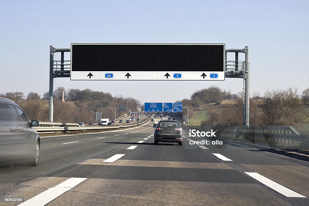 information concernant la circulation sur l'autoroute A66 systm allemand - Photo de Allemagne libre de droits