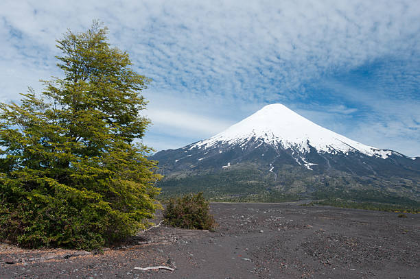 istock Osorno Volcano 183432595