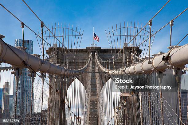 Ponte Di Brooklyn A New York City - Fotografie stock e altre immagini di Giorno - Giorno, Ponte di Manhattan, Acciaio