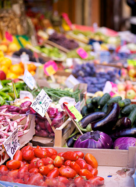 istock Vegetables At Street Market 183433229