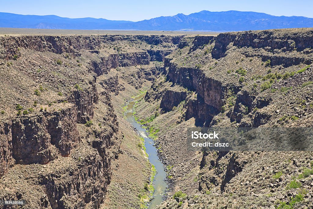Ущелье Рио-Гранде, Нью-Мексико - Стоковые фото Река Рио-Гранде роялти-фри