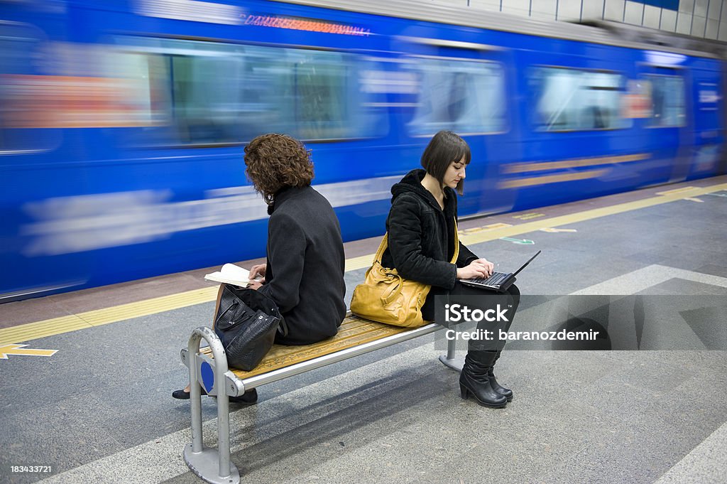 U-Bahn-Passagiere - Lizenzfrei Laptop Stock-Foto
