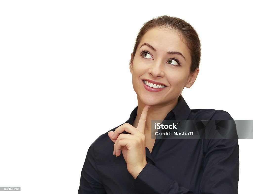 Myślenie Uśmiechnięta kobieta Patrząc na puste miejsce na tekst - Zbiór zdjęć royalty-free (Białe tło)