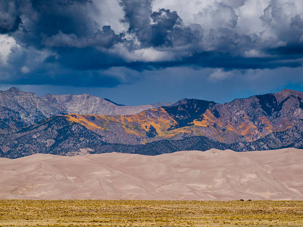 grandes dunas de arena - alamosa fotografías e imágenes de stock