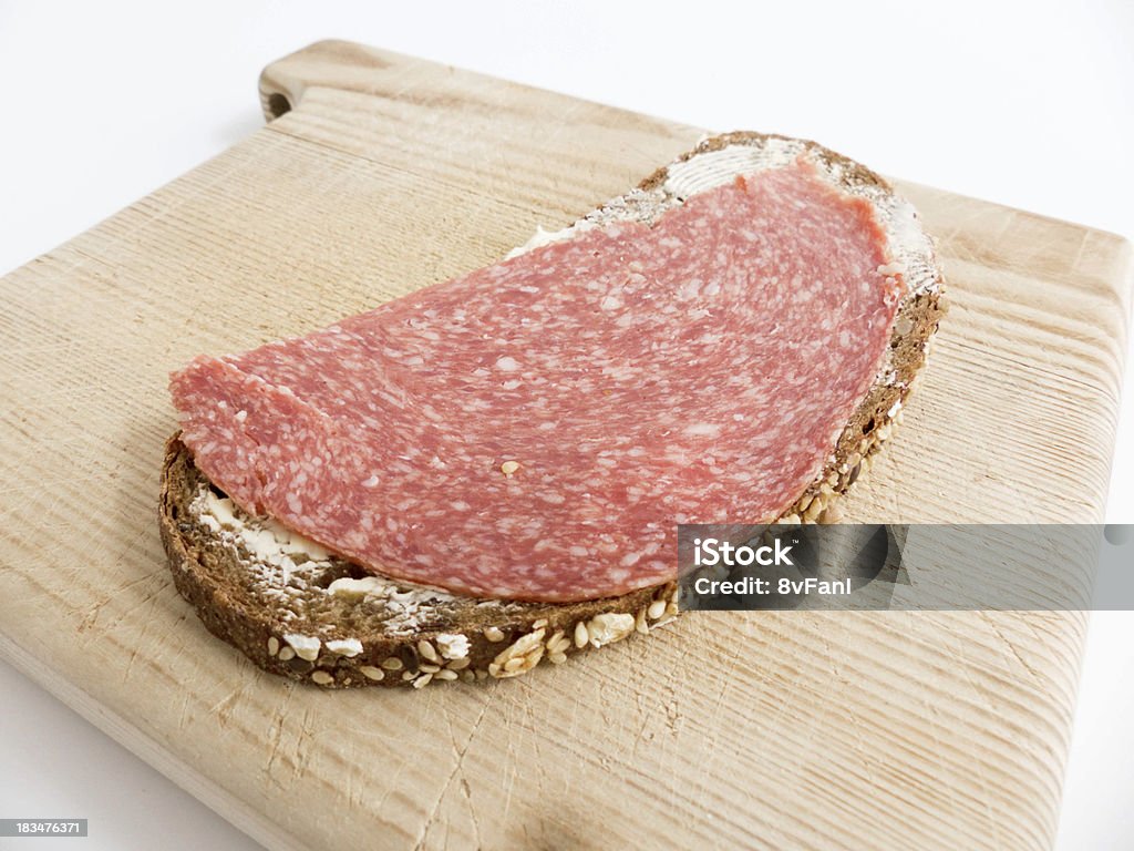 Сэндвич с салями - Стоковые фото Без людей роялти-фри