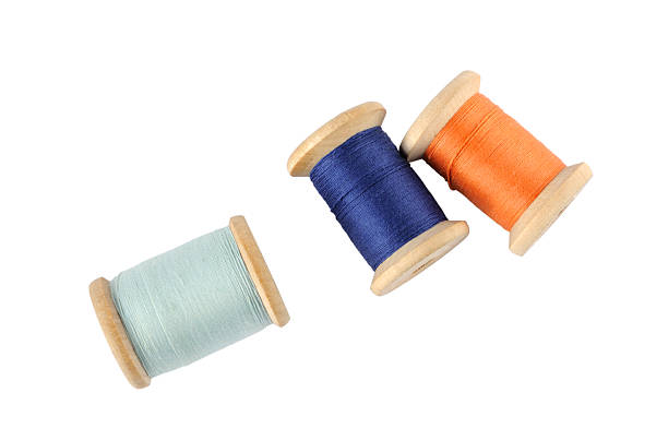 drewniane szpule gwintu - thread spool sewing red zdjęcia i obrazy z banku zdjęć