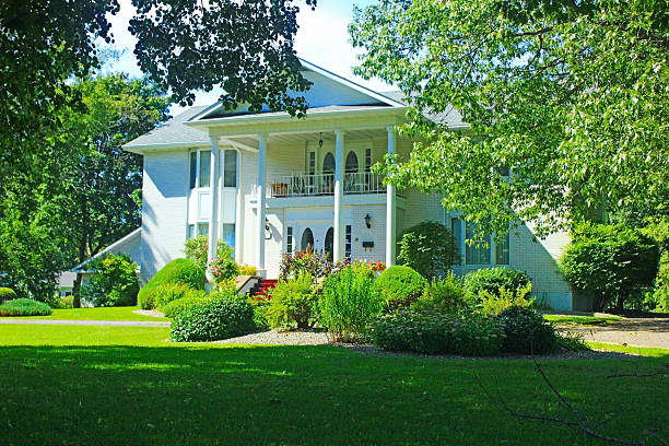 istock Garden and home 183505723