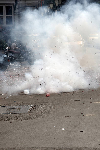 istock Street fireworks in Mumbai celebrating Diwali 183510045