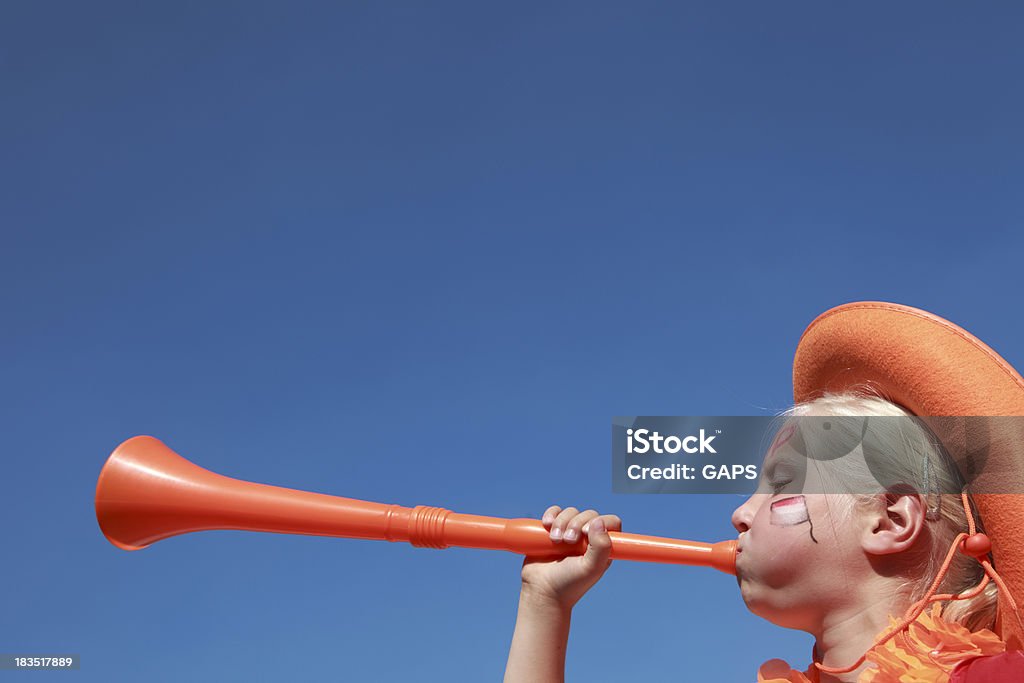 Junge Spanische Fußballfan Einen Vuvuzela Stockfoto und mehr Bilder von  Niederlande - Niederlande, Fußball, Orange - Farbe - iStock
