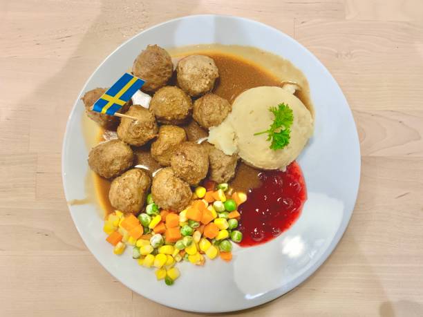 istock Meat ball dish with mesh potato 1835179637