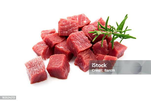 비프 큐브 고기에 대한 스톡 사진 및 기타 이미지 - 고기, 소고기, 슬라이스