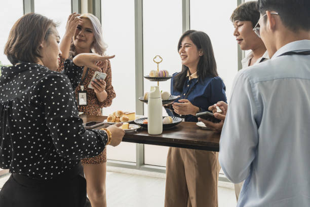 istock Business People Having a snack and dessert during the break 1835292848