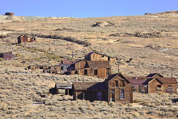 istock California: Bodie State Historic Park, Buildings and Mine Tailings 183532145