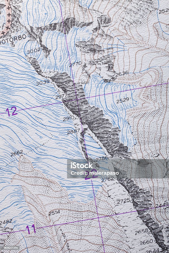 Topographic マップ山 - 地図のロイヤリティフリーストックフォト