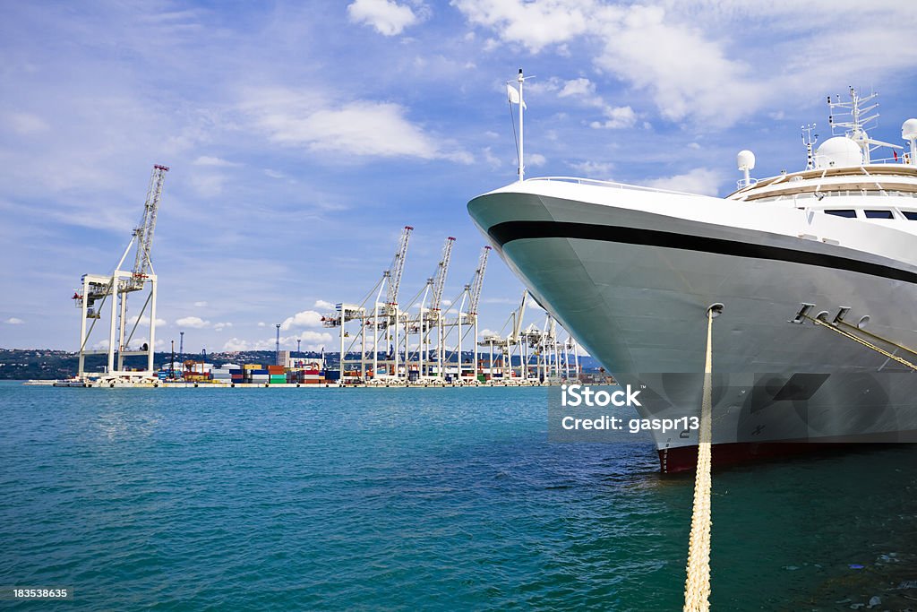 En el muelle - Foto de stock de Cuerda libre de derechos