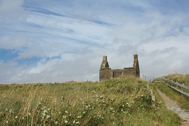 The poet William Butler Yeats and his brother, the artist Jack Butler Yeats, spent their summer holidays at Elsinore House, in Rosses Point.