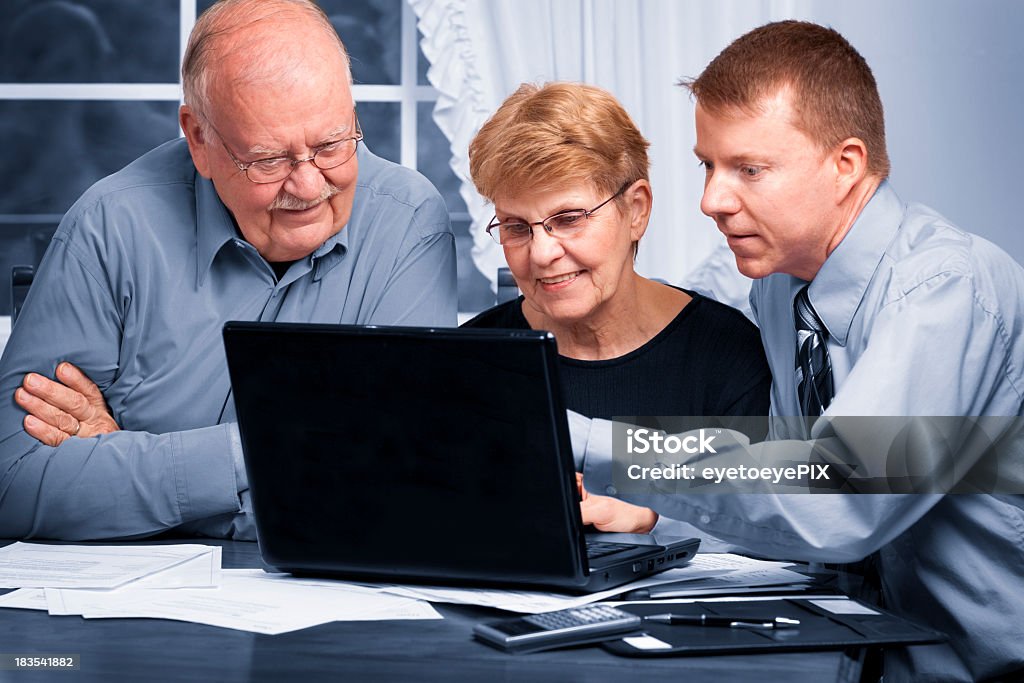 Financial Advisor beraten und Senioren (Serie - Lizenzfrei Testament Stock-Foto