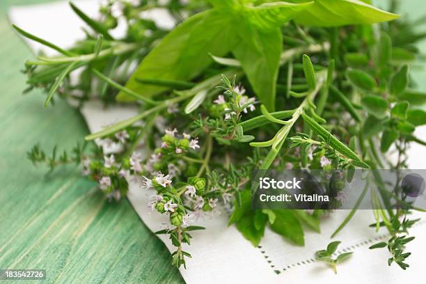 Foto de Ervas e mais fotos de stock de Alecrim - Alecrim, Bouquet Garni, Comida