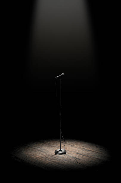 microfone de palco - limelight imagens e fotografias de stock