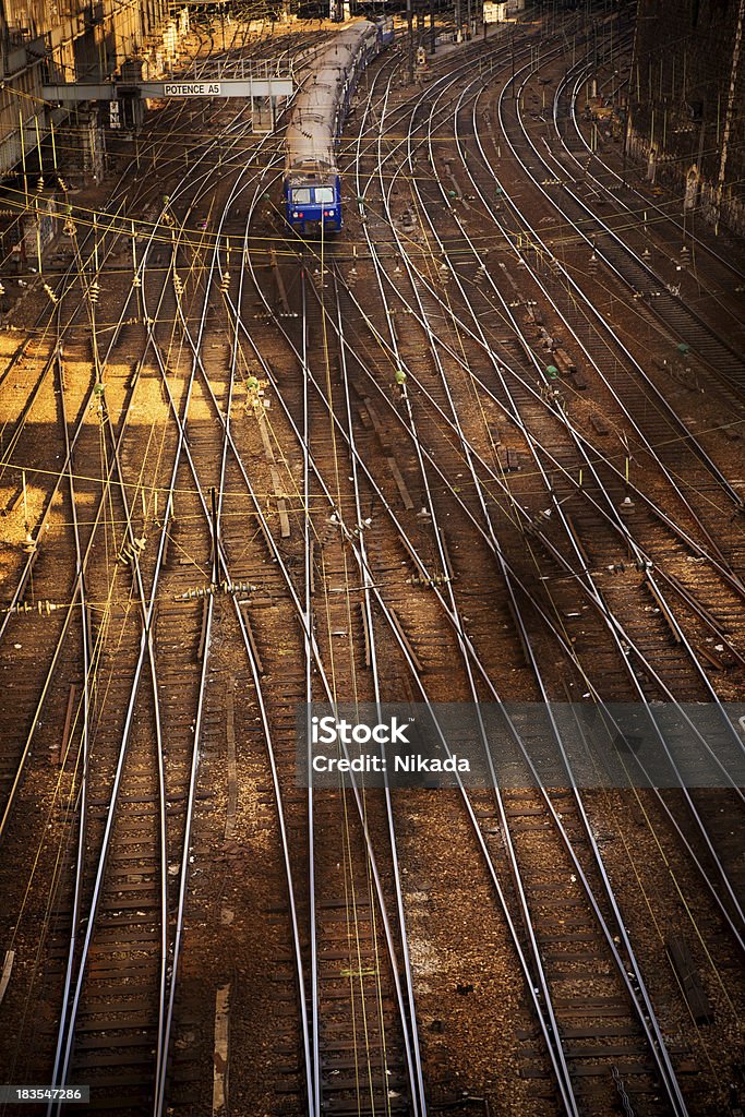 Железнодорожный пути - Стоковые фото Станция роялти-фри