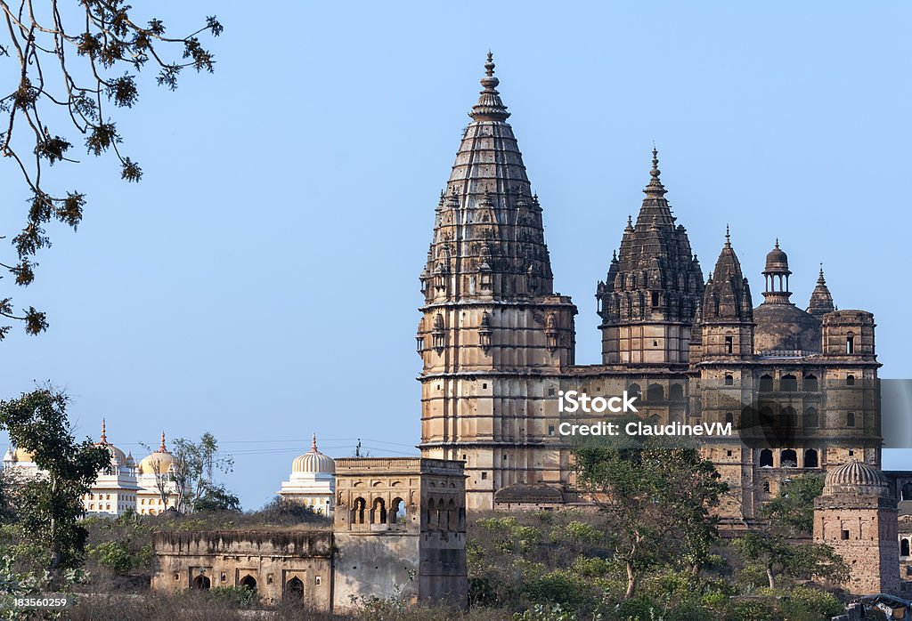 Tempio Chaturbhuj al tramonto in India Orchha. - Foto stock royalty-free di Architettura