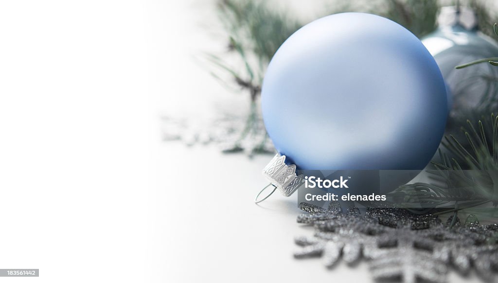 Blau und Silber Weihnachten-Komposition mit Platz für text - Lizenzfrei Ast - Pflanzenbestandteil Stock-Foto