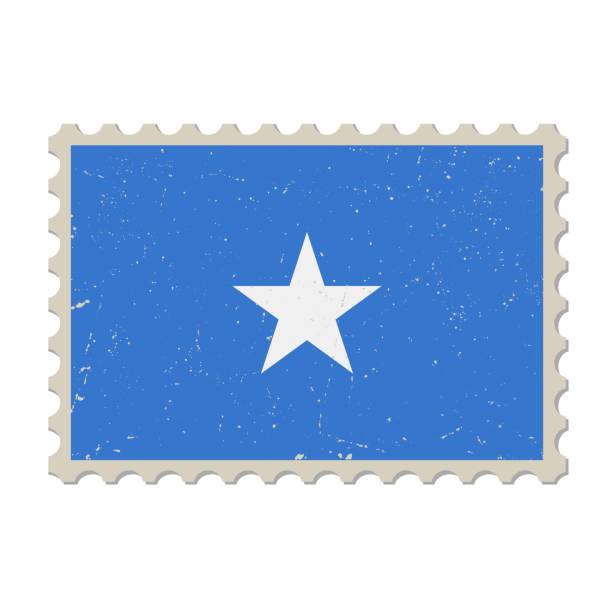 сомалийская гранжевая почтовая марка. винтажная открытка векторная иллюстрация с сомалийским национальным флагом на белом фоне. ретро сти - somalia flag isolated on white grunge stock illustrations