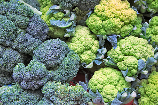 istock Cabbage exposed in a market of San Francisco 183572971